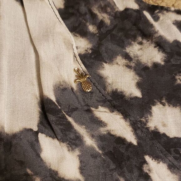 PINEAPPLES brand women’s tank medium - Picture 6 of 9